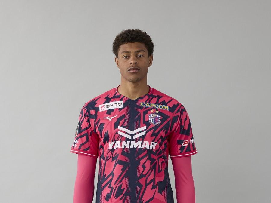 大阪樱花官方：外援延吉左侧股直肌肌腱断裂